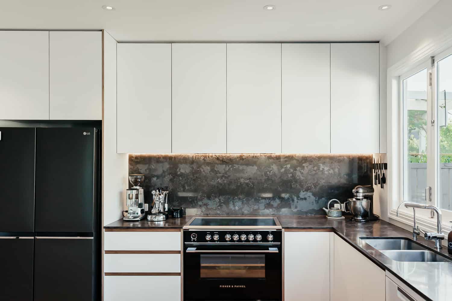 Modern kitchen black accents